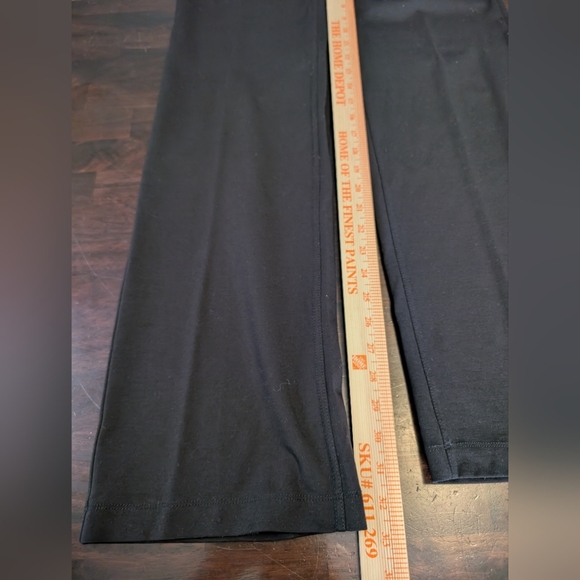 Athleta Classic Black Trousers, Women's 6 - Picture 2 of 7